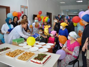 NEÜ Meram Tıp Fakültesi Çocukların Yüzünü Güldürdü