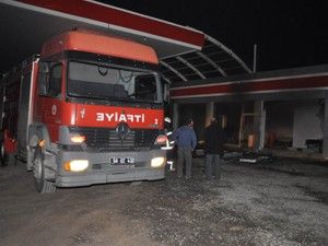 Akaryakıt istasyonunda korkutan yangın
