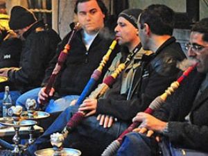 Sigaradan sonra nargilede yasaklanıyor