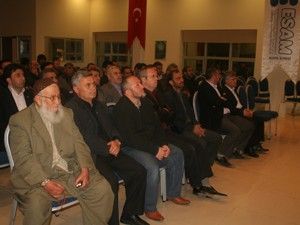 Ortadoğu üzerinde oyun oynuyorlar