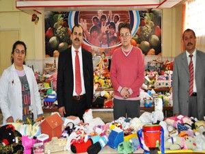 Vanlı çocuklar için 11 bin oyuncak yaptılar