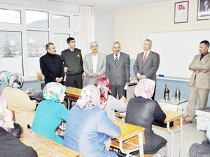 Seydişehir'de arıcılık kursu açıldı