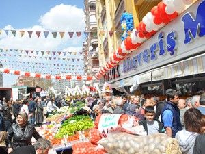 Bakkal Kavruk 5. şubesini açtı