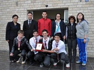 TED Koleji, tenis takımını ödüllendirdi