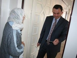 Belediye iş kapısı gibi