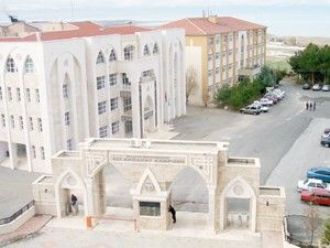Beyşehir'de yeni yüksekokul sevinci