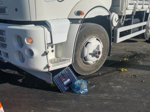 Tır’ın çarptığı bisiklet sürücüsü hayatını kaybetti