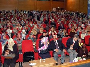 İslam Müslümanlar kardeş diyor