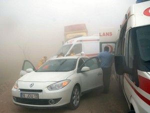 Aksaray'da fırtına kazalara neden oldu