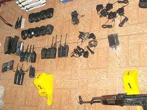 Sınırdaki çadırdan cephane çıktı