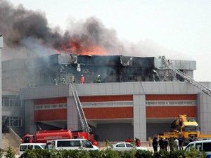 Karamanoğlu Mehmet Bey Üniversitesi'nde yangın