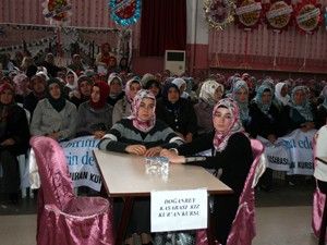 Beyşehir'de Kız Kur'an Kursları yarıştı