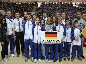10 kişilik Alman takımının altısı Türk