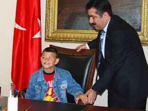 23 Nisan Ulusal Egemenlik ve Çocuk Bayramı kutlanıyor