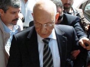 Emekli kuvvet komutanı gözaltında