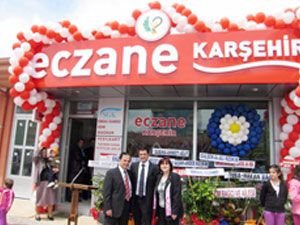 Karşehir Eczanesi hizmete başladı