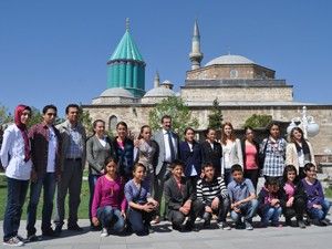 Konya Barosu köyde okuyan öğrencileri misafir etti