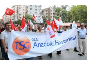 Özel Eskişehir Tsg Anadolu Hastanesi’nden Demokrasi Yürüyüşüne Destek