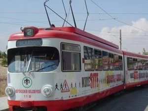 Konya'da tramvay hattında hasar