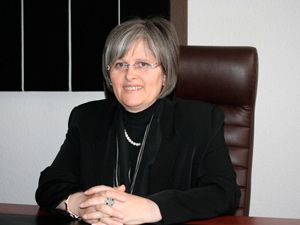 İl Genel Meclisi’ne kadın başkan