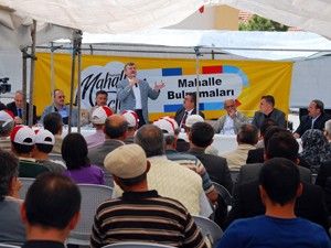 Başkan Akyürek'in mahalle toplantıları sürüyor