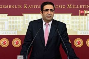 HDP'li vekil liderlere hakaret etti