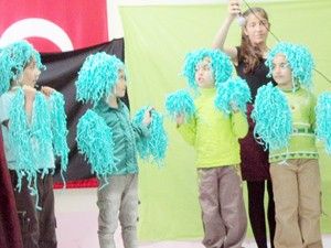 Öğrencilerden orman yakmayın çağrısı