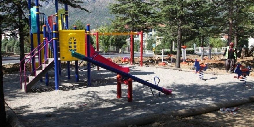 Okullar bölgesine yeni bir park