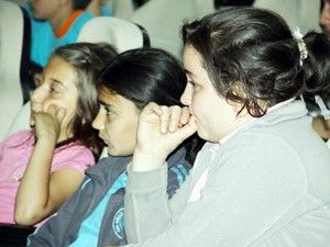Gençlik öğrencileri, Esin Çelebi ile Mevlanayı konuştu