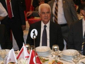 KKTC Cumhurbaşkanı Eroğlu'ndan Kıbrıs'a yatırım daveti