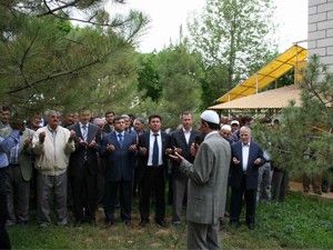 Beyşehirde çiftçiler yağmur duasına çıktı