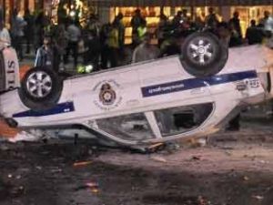 Derbiden sonra Kadıköy'de olay çıkaranlar gözaltında