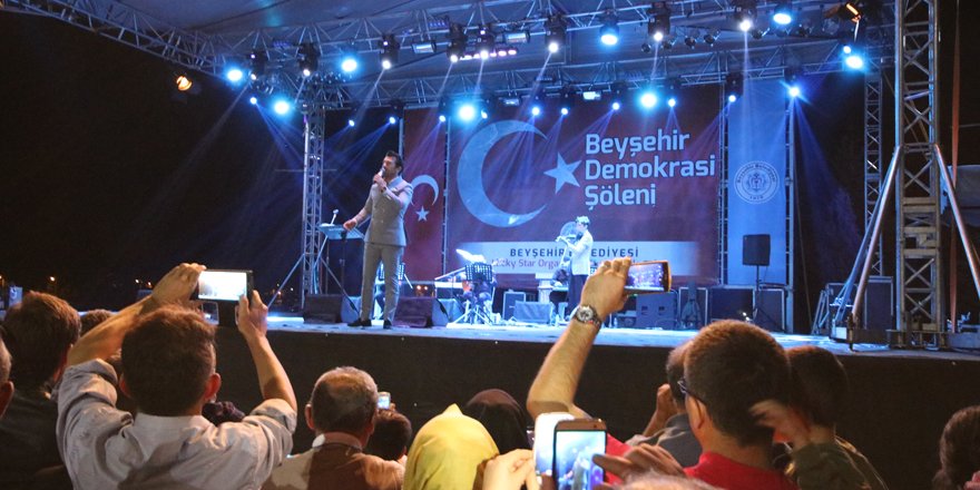 Beyşehir'de "demokrasi şöleni" devam ediyor