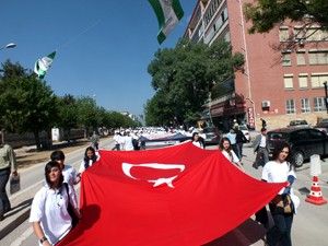 Akşehir'de ''Gençlik Haftası'' yürüyüşü