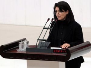 Leyla Zana'ya 10 yıl hapis cezası