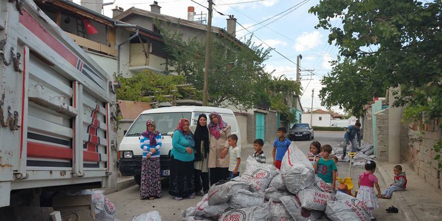 Dar gelirli ailelere ücretsiz kömür verildi