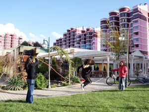 Azra Spor ve Eğlence Merkezi’nden fırsatlar
