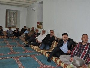 İslam düşünürlerinin ortak tavrı