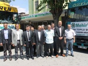 TIR'lar dualarla Vana uğurlandı