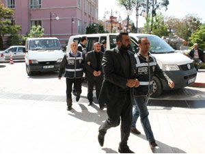 Suç örgütü operasyonunda 10 kişi adliyeye sevk edildi