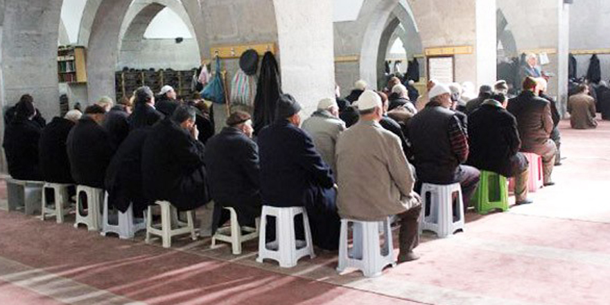 Diyanet’ten ‘taburede namaz’ fetvası