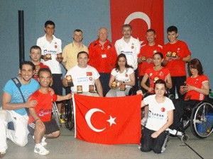 Engelli badmintoncular 3 altın, 2 gümüş kazandı