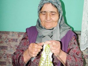 33 yıldır çocuklarına kavuşacağı günü bekliyor