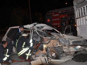 Trafik kazası: 1 ölü, 1 yaralı
