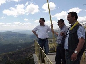 Kubadabad Sarayları kazı alanında inceleme