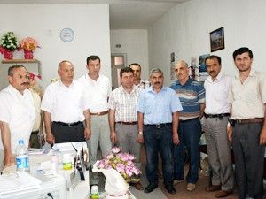 Beyşehirde engellilere akülü araba yardımı