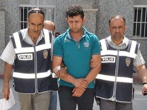 Bıçaklanarak öldürüldü