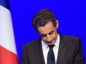 Sarkozy'nin dokunulmazlığı kalktı