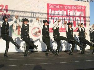 Anadolu Folkloru Konyada