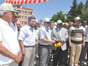 Kadınhanı Belediye Konutlarının temeli atıldı